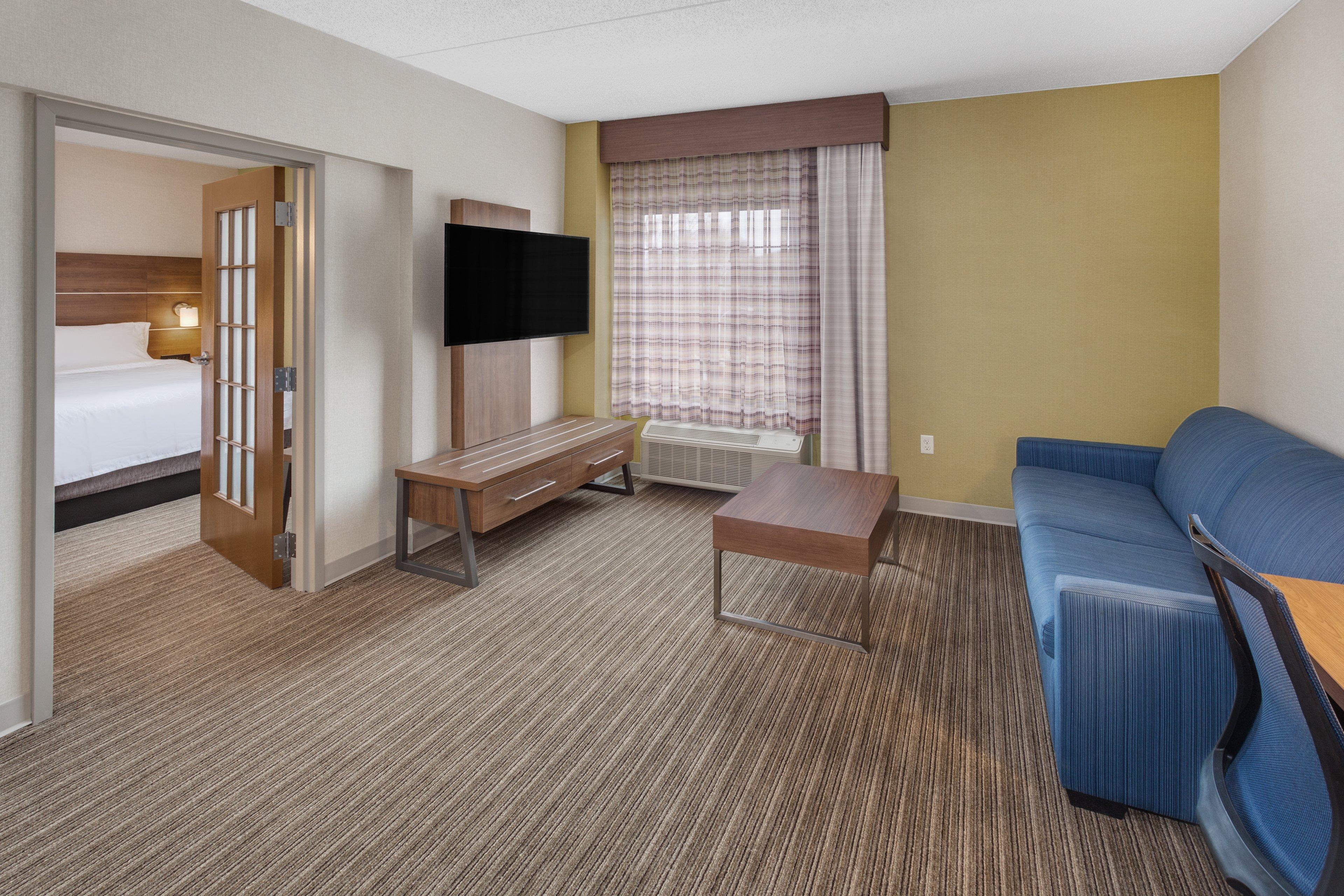 Holiday Inn Express Hotel & Suites Providence-Woonsocket By Ihg Exterior foto