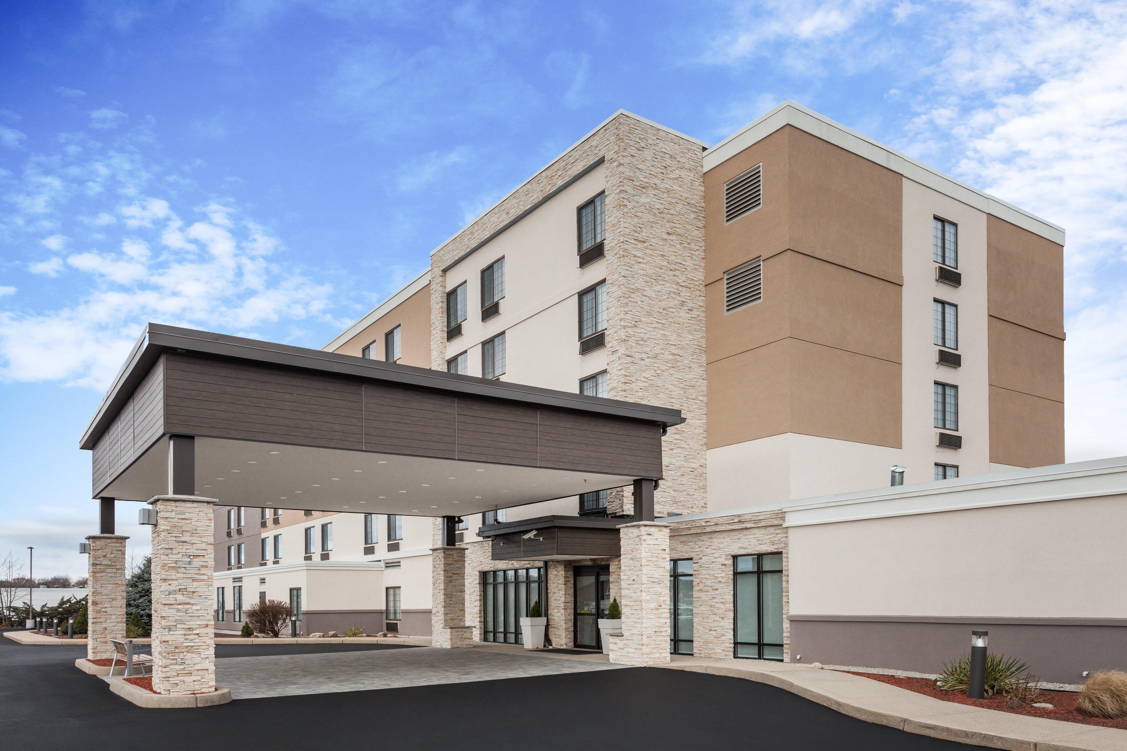Holiday Inn Express Hotel & Suites Providence-Woonsocket By Ihg Exterior foto