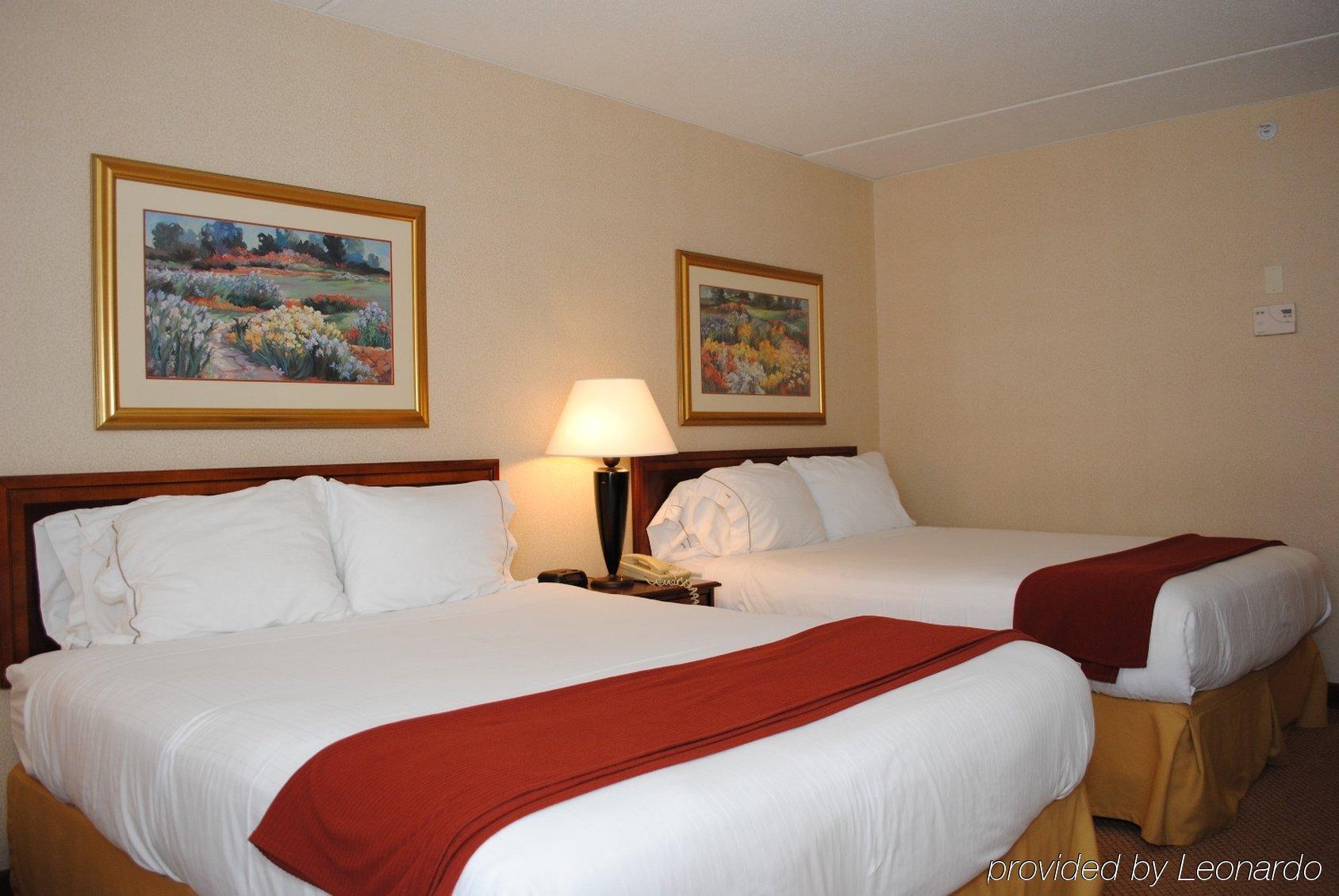 Holiday Inn Express Hotel & Suites Providence-Woonsocket By Ihg Zimmer foto