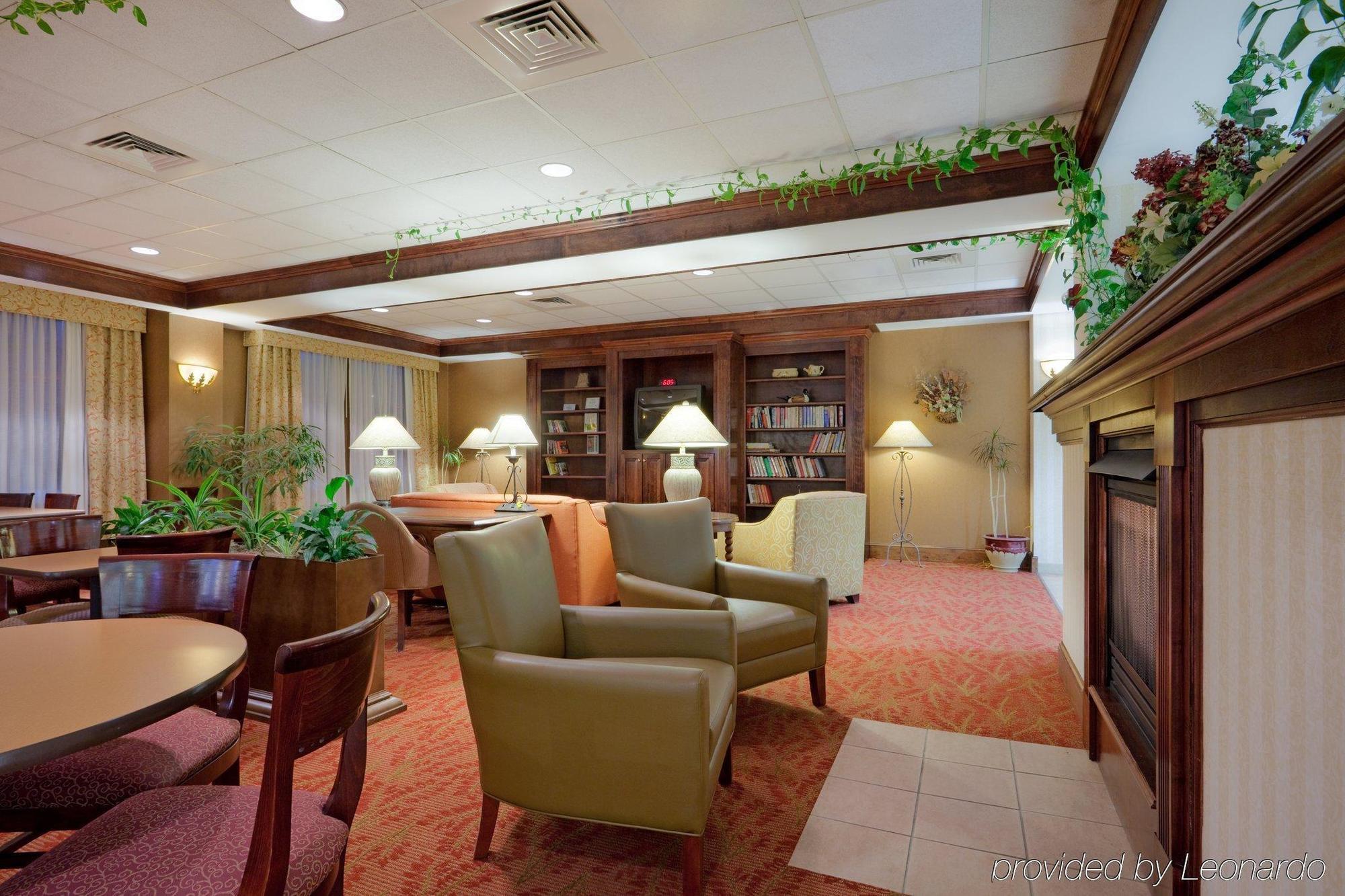 Holiday Inn Express Hotel & Suites Providence-Woonsocket By Ihg Interior foto